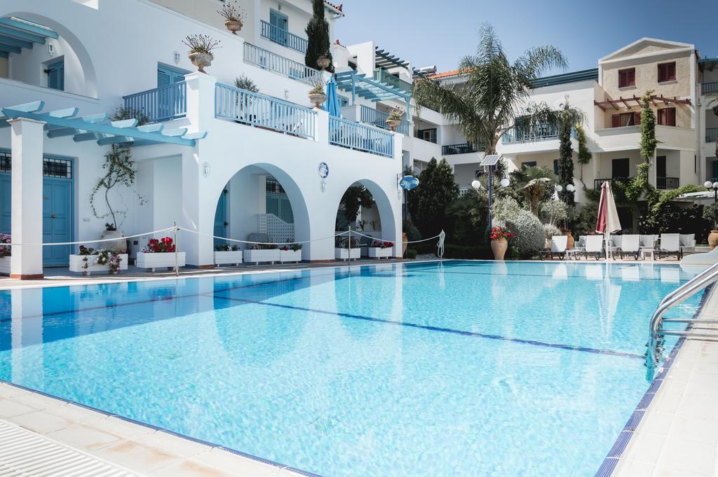 Nikis Village Poros Town Bagian luar foto