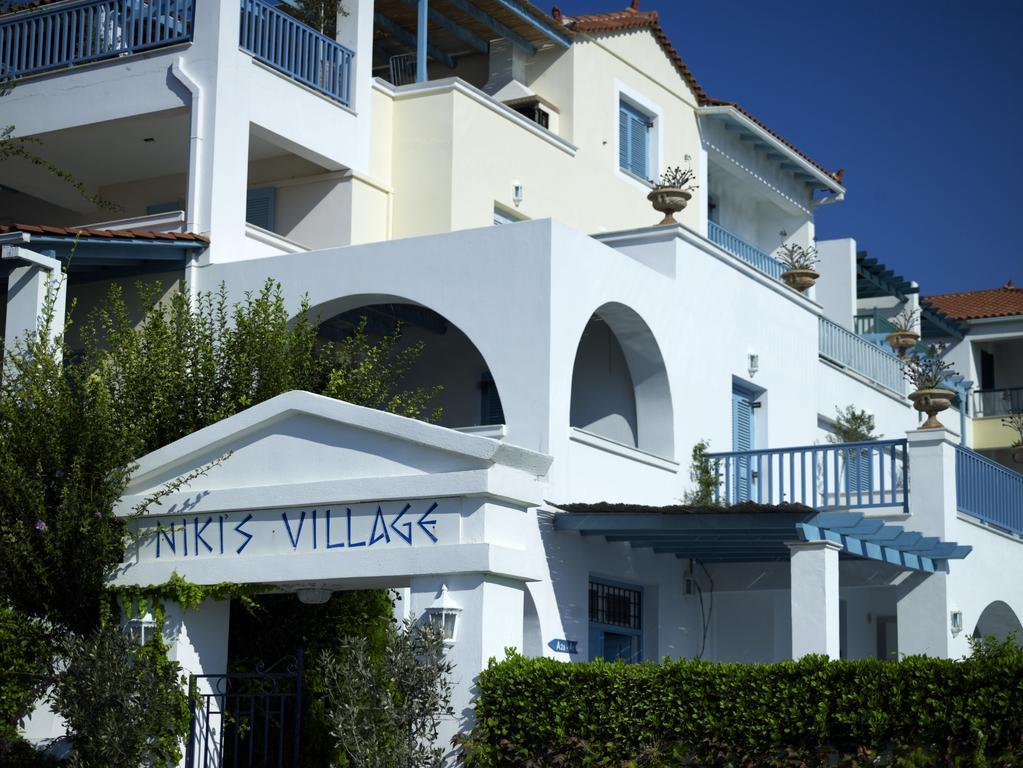 Nikis Village Poros Town Bagian luar foto